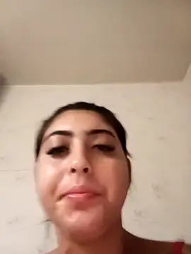 mayteziinhaa online show from March 20, 2026, 11:44 am