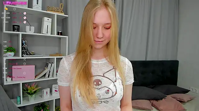 ChelseaBooton online show from March 21, 2025, 3:35 pm