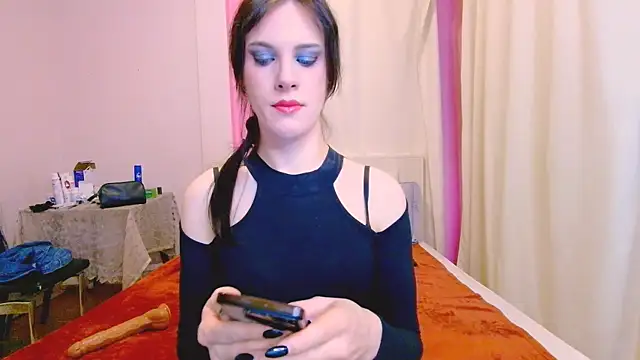 Snapshot of Nicole_Redfields chatting on November 10, 2025, 7:24 am Nicole Redfields online show from November 10, 2025, 7:24 am