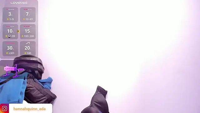 Hanaahquinn online show from October 27, 2025, 11:44 am