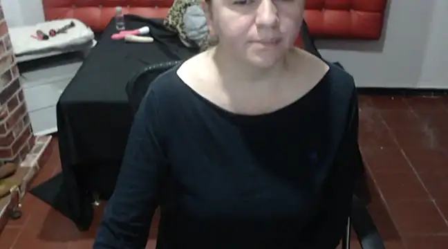 Snapshot of CrazzyJuana chatting on March 18, 2025, 8:05 pm CrazzyJuana online show from March 18, 2025, 8:05 pm