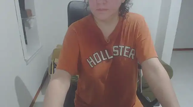 Snapshot of CrazzyJuana chatting on March 11, 2025, 1:37 am CrazzyJuana online show from March 11, 2025, 1:37 am