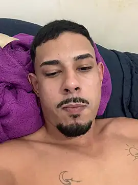 Snapshot of fernandofn chatting on March 22, 2025, 4:47 pm fernandofn online show from March 22, 2025, 4:47 pm