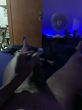 Snapshot of fernandofn chatting on March 17, 2025, 11:42 am fernandofn online show from March 17, 2025, 11:42 am