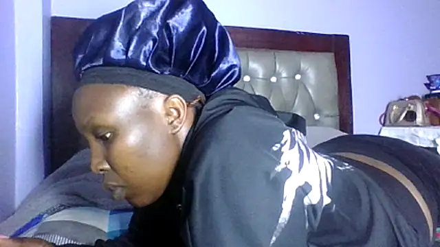 Snapshot of Squirt_Goddesss chatting on June 26, 2026, 6:25 pm Squirt Goddesss online show from June 26, 2026, 6:25 pm