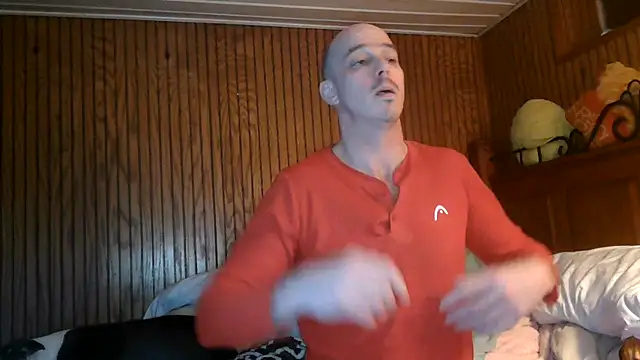 Mac ThunderCock online show from February 12, 2026, 11:59 pm