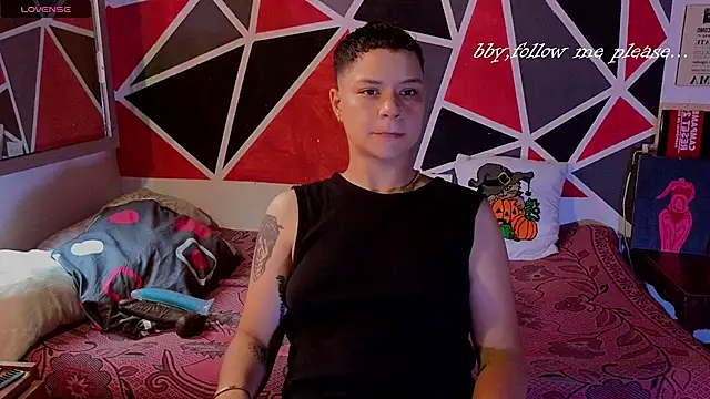 demimoore222 online show from November 3, 2025, 8:45 pm