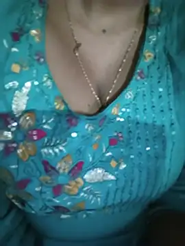Snapshot of Sexyradha_ chatting on May 19, 2026, 8:54 am Sexyradha online show from May 19, 2026, 8:54 am