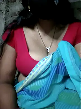 Snapshot of Sexyradha_ chatting on April 17, 2026, 7:49 pm Sexyradha online show from April 17, 2026, 7:49 pm