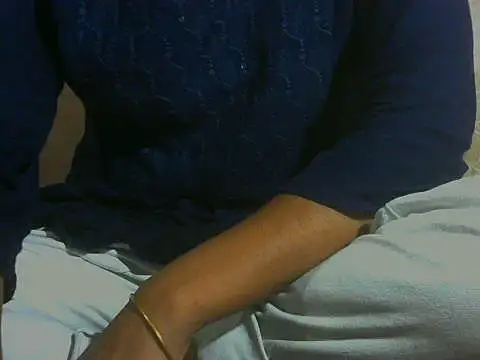 mayra89 online show from July 31, 2026, 4:15 pm