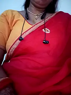 Snapshot of Neha-Bhabhi-Rasily chatting on October 14, 2025, 2:34 am Neha-Bhabhi-Rasily online show from October 14, 2025, 2:34 am