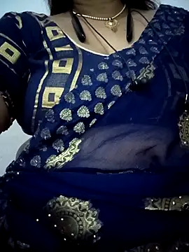 Snapshot of Neha-Bhabhi-Rasily chatting on September 12, 2025, 6:29 pm Neha-Bhabhi-Rasily online show from September 12, 2025, 6:29 pm