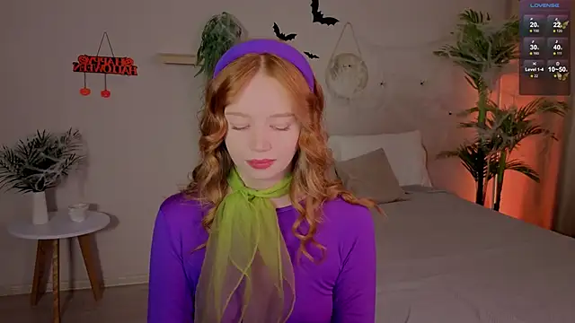 Ckarollina online show from October 31, 2025, 3:41 pm