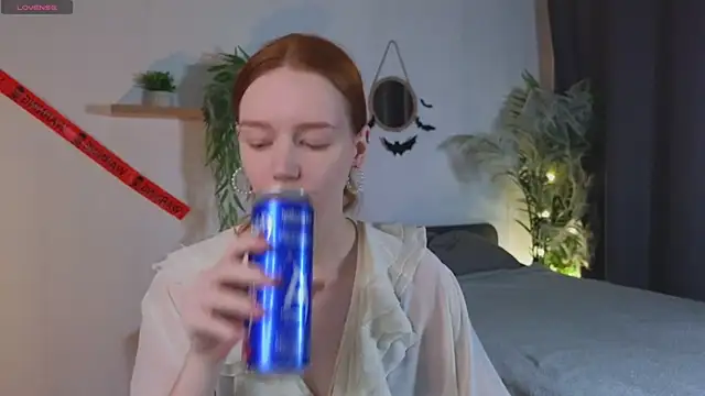 Ckarollina online show from October 25, 2025, 8:02 am