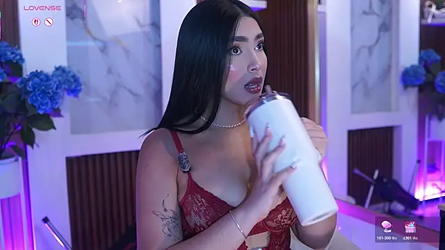 JulesBenett online show from April 27, 2026, 12:25 pm