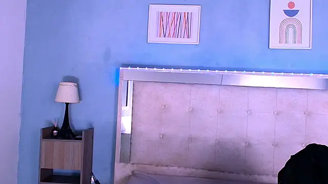 Snapshot of Emily_Castillo_1 chatting on September 24, 2025, 4:08 am Emily Castillo 1 online show from September 24, 2025, 4:08 am