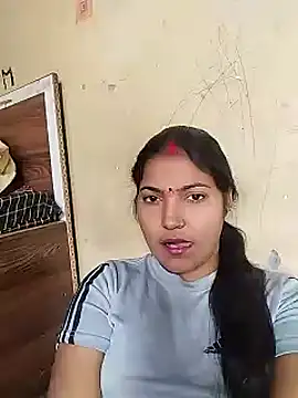 Maidangirl online show from March 22, 2025, 3:52 am