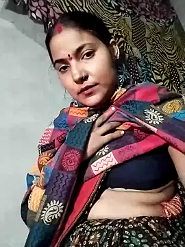 Maidangirl online show from November 18, 2025, 5:22 am