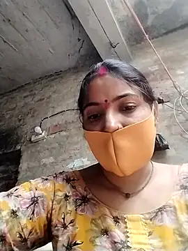 Maidangirl online show from September 13, 2025, 4:56 am