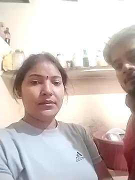 Maidangirl online show from March 22, 2025, 12:57 pm