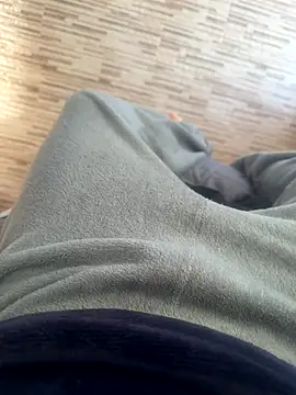 ategurl192 online show from December 15, 2025, 8:09 am