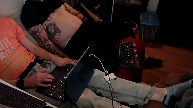 weknowourworth6999 online show from January 9, 2026, 7:37 am