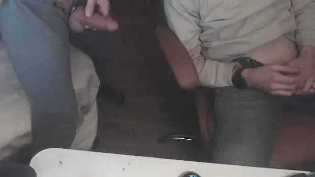 weknowourworth6999 online show from October 26, 2025, 9:53 am