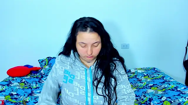 Celestte online show from March 7, 2025, 11:29 am