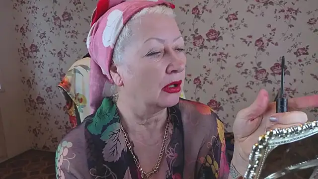 Maya Mayflower online show from October 16, 2025, 4:10 am