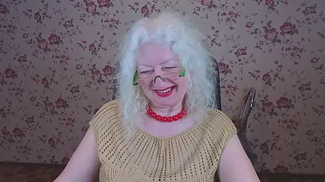 Maya Mayflower online show from February 26, 2026, 3:17 am