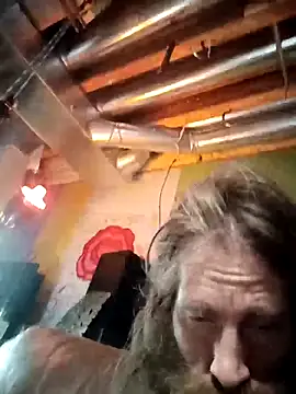 SirJonBradley online show from October 29, 2025, 9:41 am