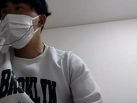 taaaaaa- online show from March 30, 2026, 2:07 pm