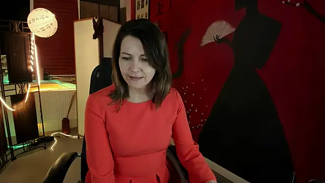 NicoleHitman online show from March 7, 2025, 9:29 am