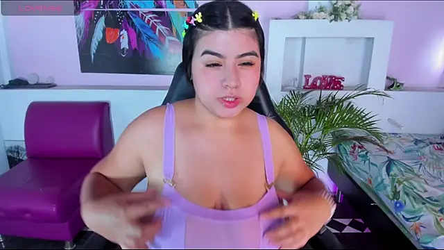 Snapshot of rose_honey_ chatting on September 15, 2025, 7:58 pm rose honey online show from September 15, 2025, 7:58 pm
