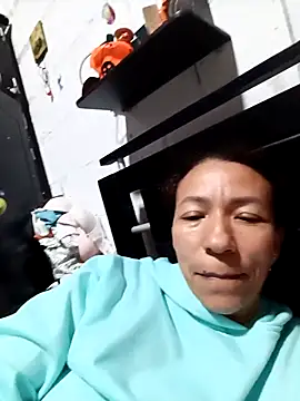 Snapshot of Antonela45 chatting on February 14, 2026, 12:55 am Antonela45 online show from February 14, 2026, 12:55 am