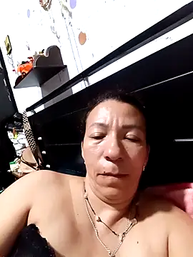 Snapshot of Antonela45 chatting on February 15, 2026, 2:23 am Antonela45 online show from February 15, 2026, 2:23 am