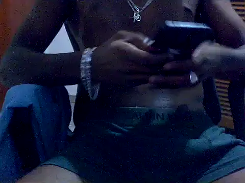 jimmylouies99 online show from April 27, 2026, 10:57 am