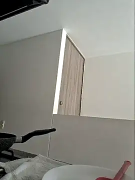 Snapshot of Edmund98 chatting on February 26, 2026, 2:17 pm Edmund98 online show from February 26, 2026, 2:17 pm