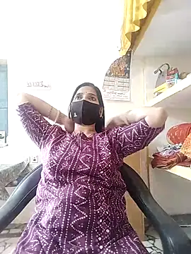 Snapshot of fuunshashi chatting on March 18, 2025, 6:39 am fuunshashi online show from March 18, 2025, 6:39 am