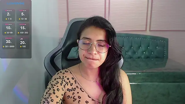 alexa romero t online show from October 8, 2025, 12:07 pm