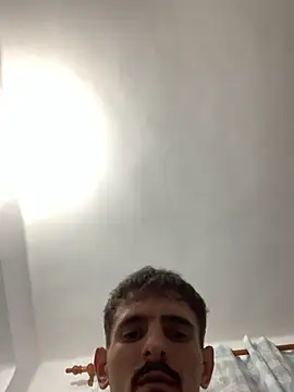 Snapshot of Anonim2026 chatting on November 8, 2025, 12:47 am Anonim2026 online show from November 8, 2025, 12:47 am