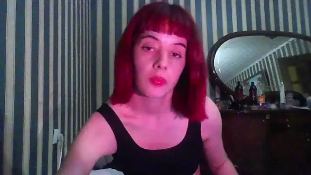 Snapshot of _Amber_Doll_ chatting on September 9, 2025, 12:32 am Amber Doll online show from September 9, 2025, 12:32 am