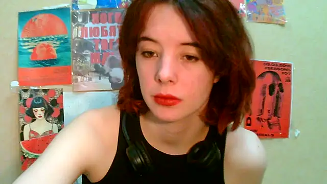 Snapshot of _Amber_Doll_ chatting on March 22, 2025, 12:39 am Amber Doll online show from March 22, 2025, 12:39 am