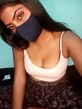 Snapshot of Queen_janu1 chatting on March 11, 2025, 3:58 am Queen janu1 online show from March 11, 2025, 3:58 am