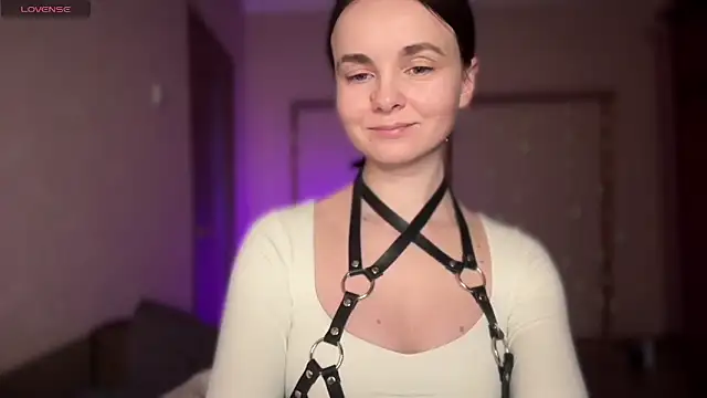 Snapshot of lanaloulou chatting on October 10, 2025, 11:27 pm lanaloulou online show from October 10, 2025, 11:27 pm