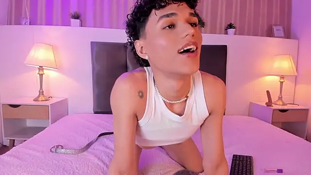 Kai riptide online show from March 13, 2025, 3:44 am