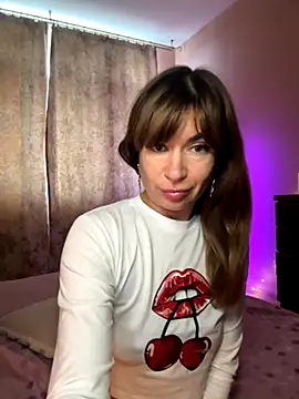 Snapshot of Mary_Kiitty chatting on October 29, 2025, 12:04 pm Mary Kiitty online show from October 29, 2025, 12:04 pm