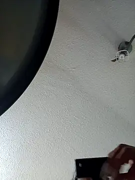 Ariana Rodriguez online show from October 20, 2025, 2:39 pm