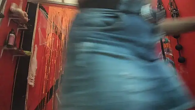 emma morgan 1 online show from November 3, 2025, 11:47 am