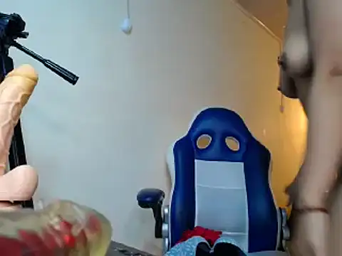 emma morgan 1 online show from March 12, 2025, 11:54 am